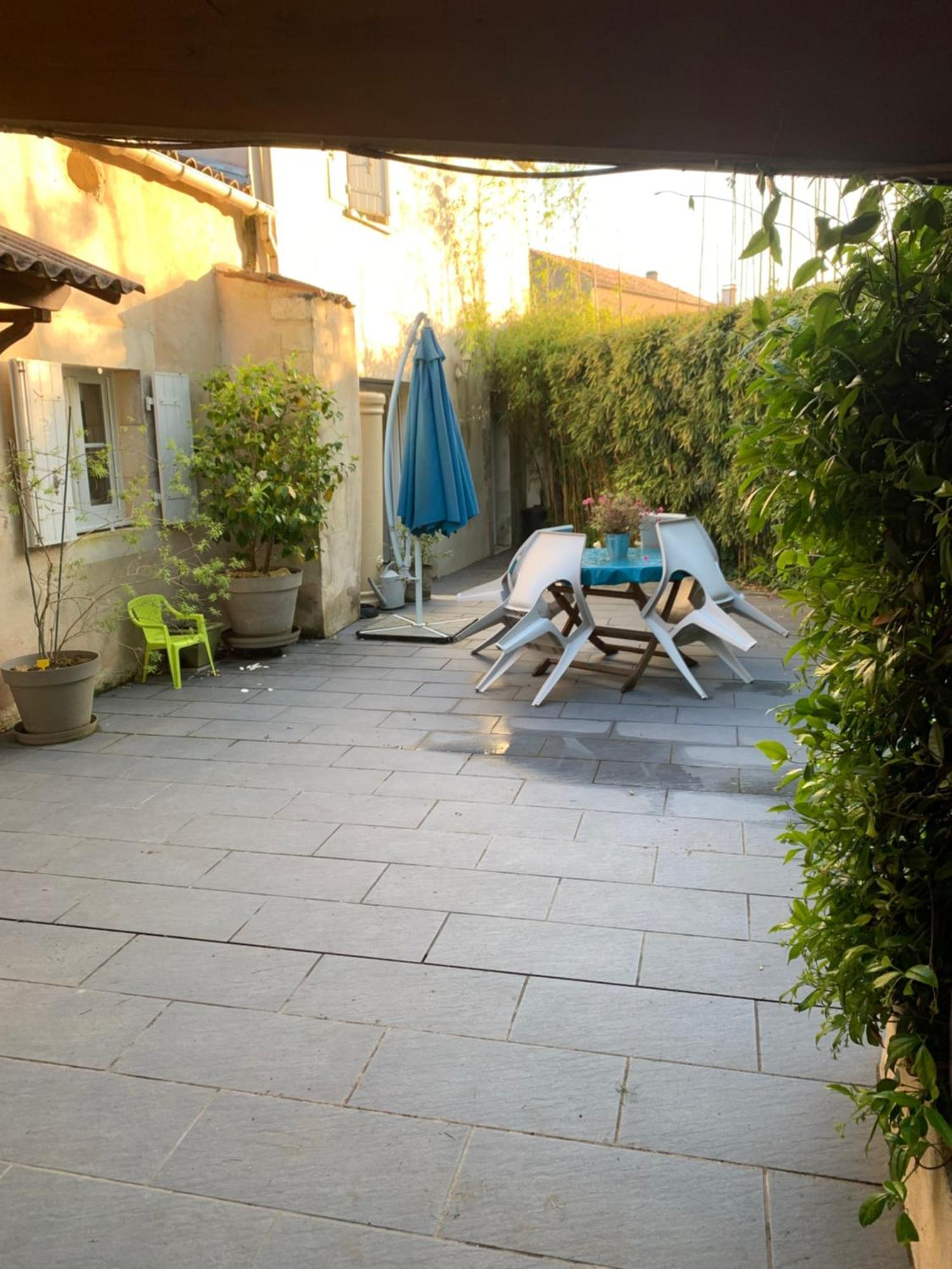 Villa Les 5 Timbres Montpellier-de-Médillan Exterior foto