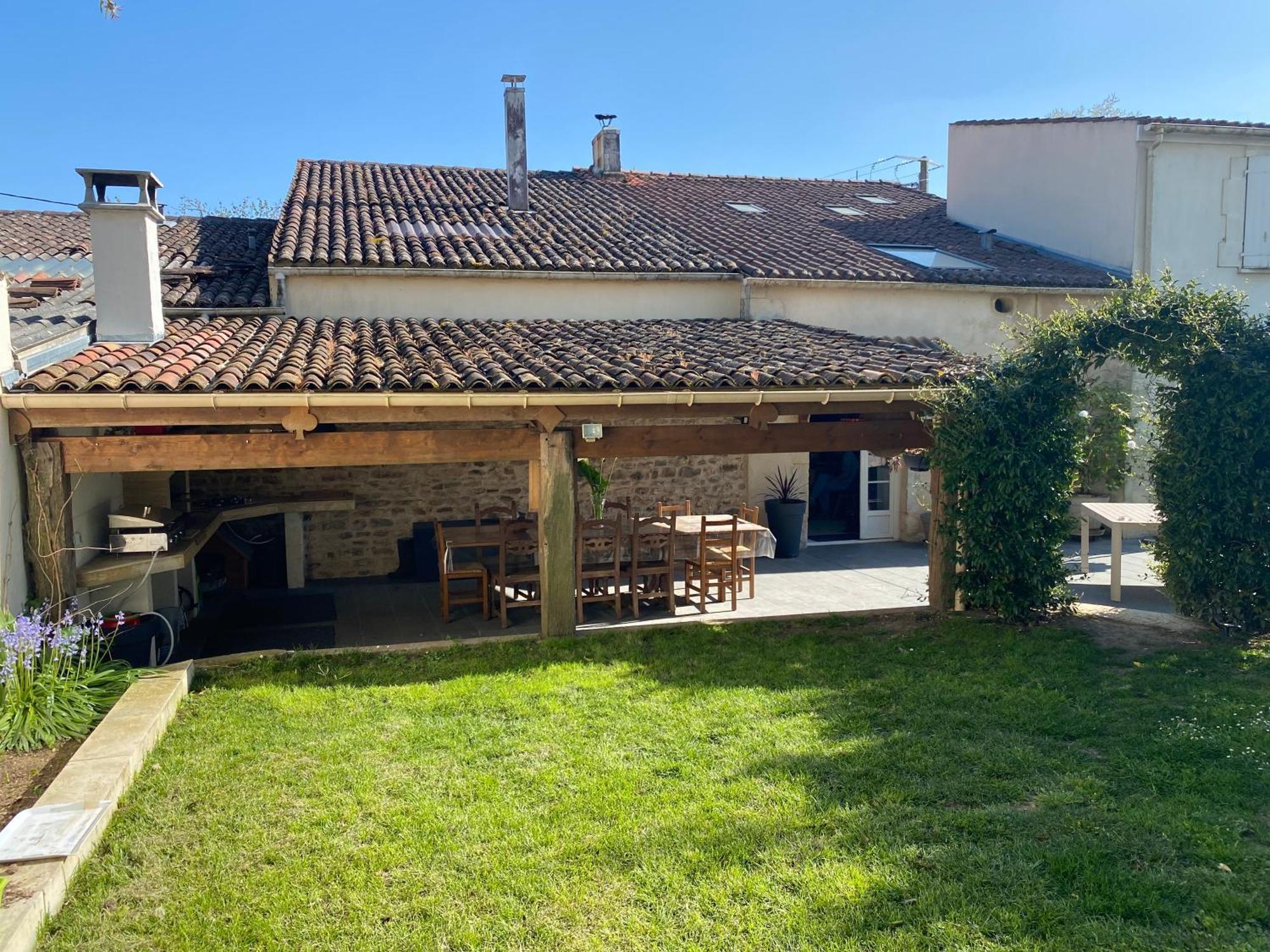 Villa Les 5 Timbres Montpellier-de-Médillan Exterior foto